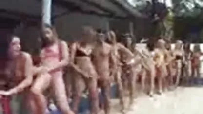 Selama kumpulan video dewasa barat ini solo