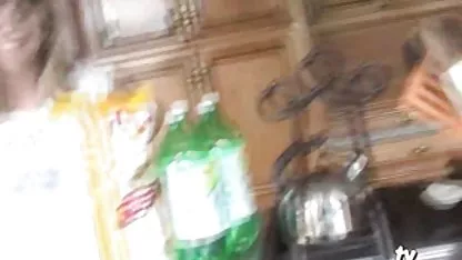 Menjilati film dewasa bokeb dan mengisap jari-jari Kaki Bayi